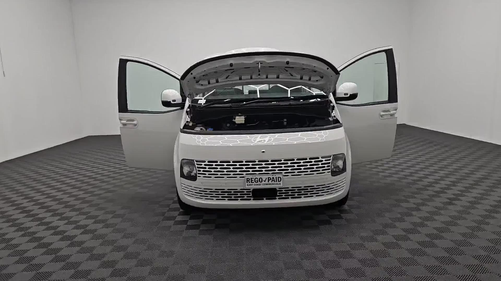 Primary car image