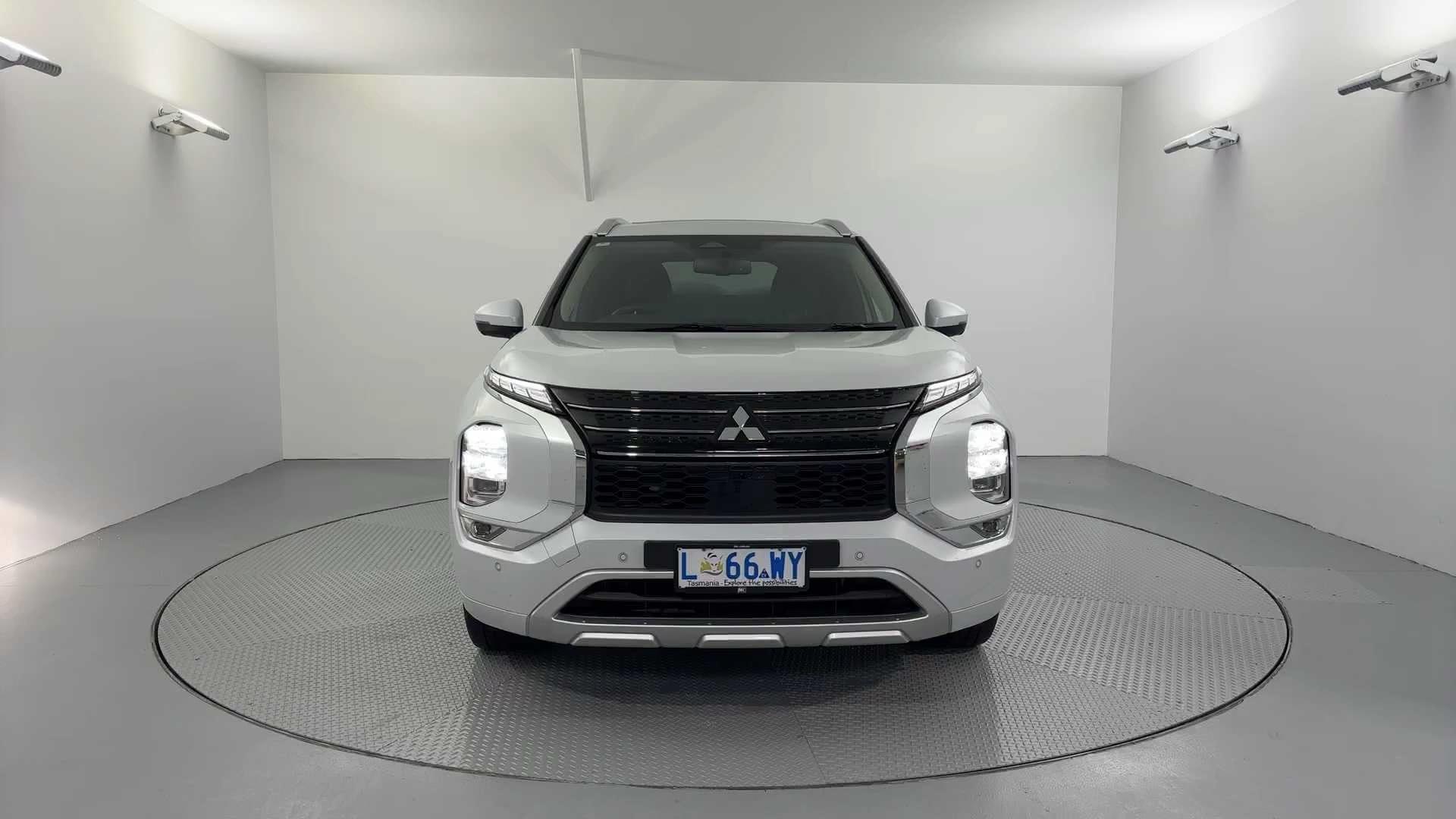 Primary car image