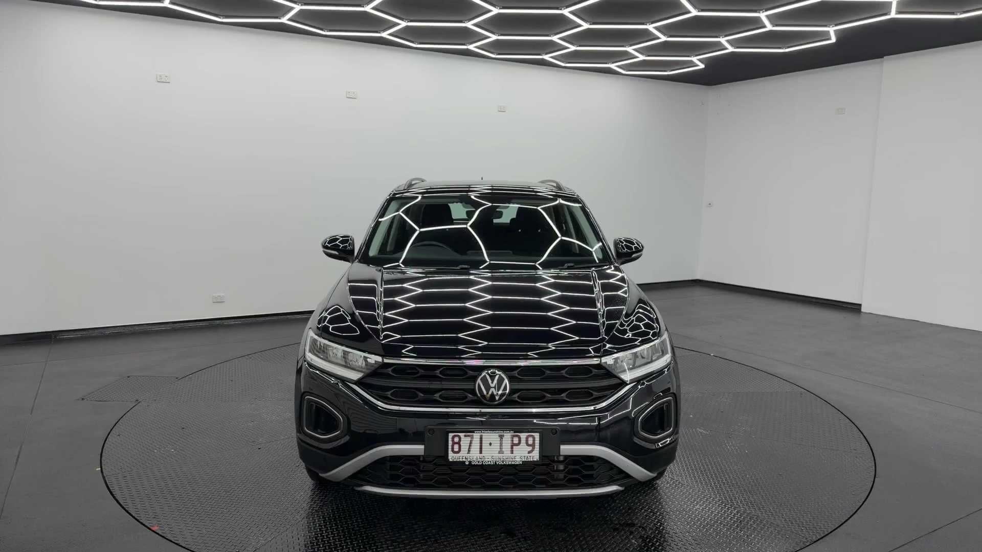 Primary car image