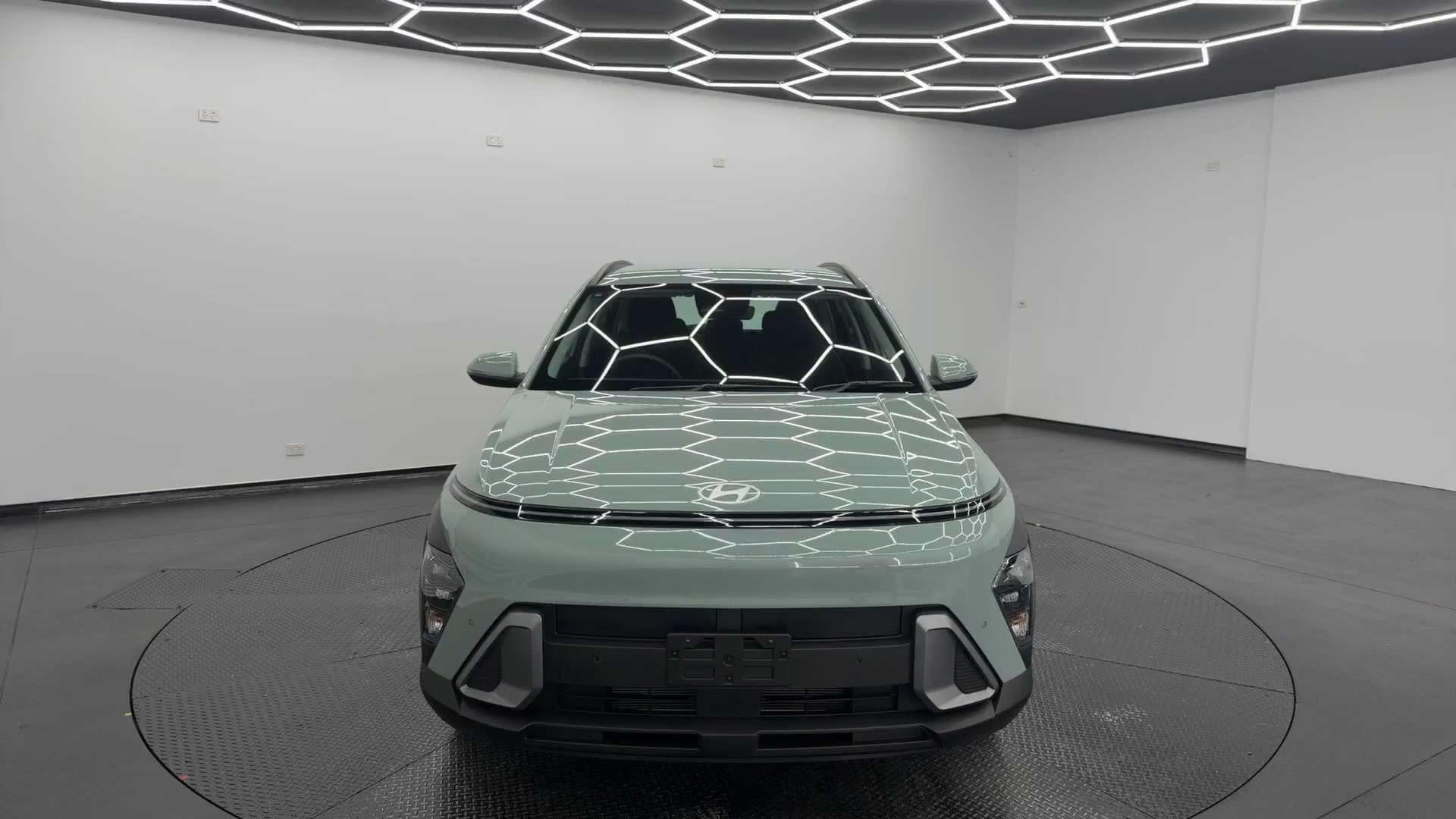 Primary car image