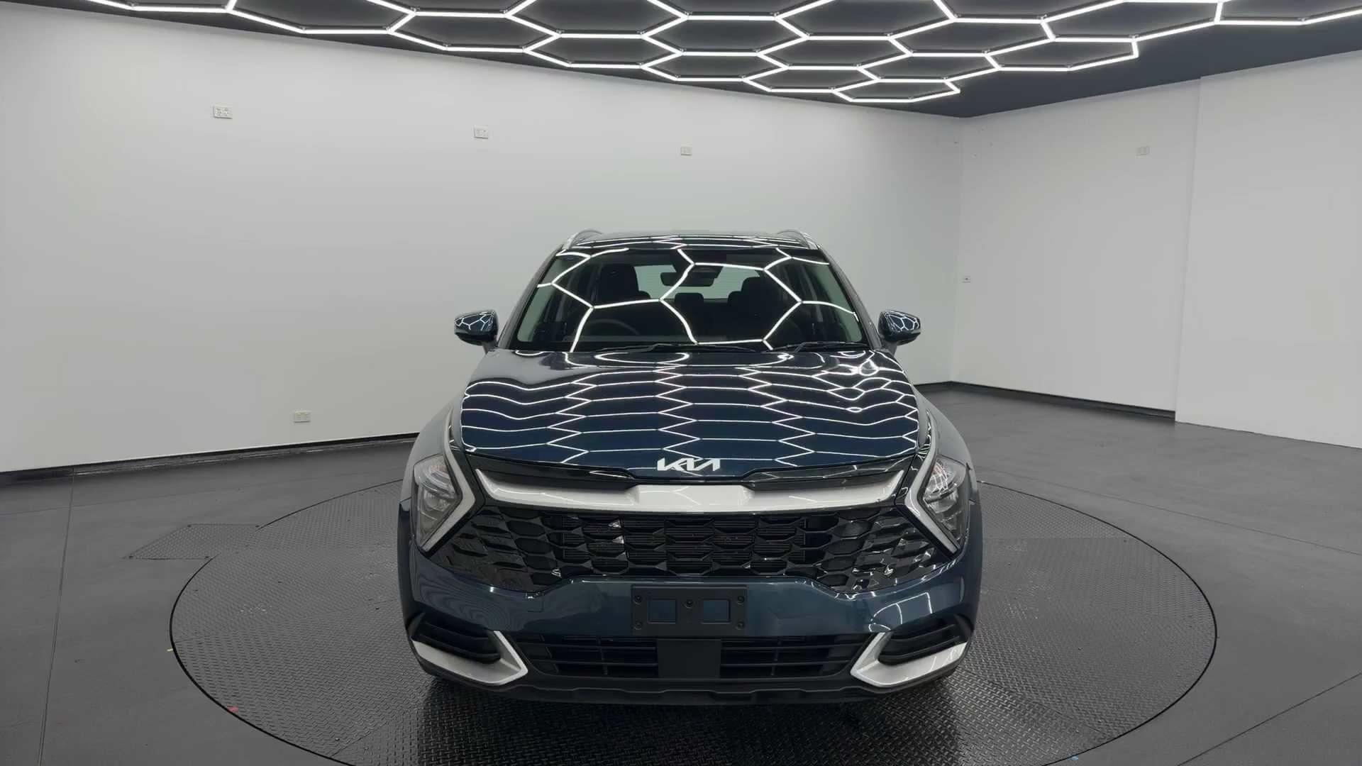Primary car image