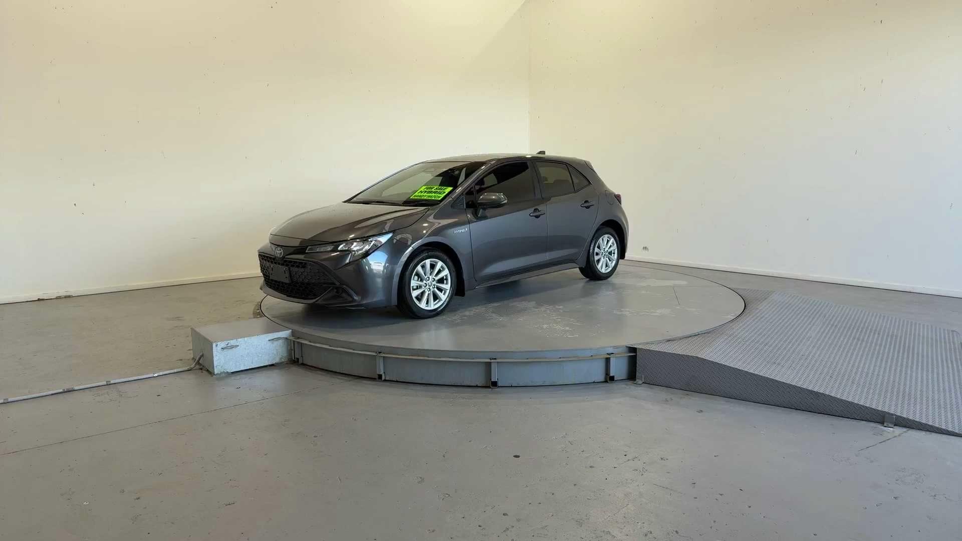 Primary car image
