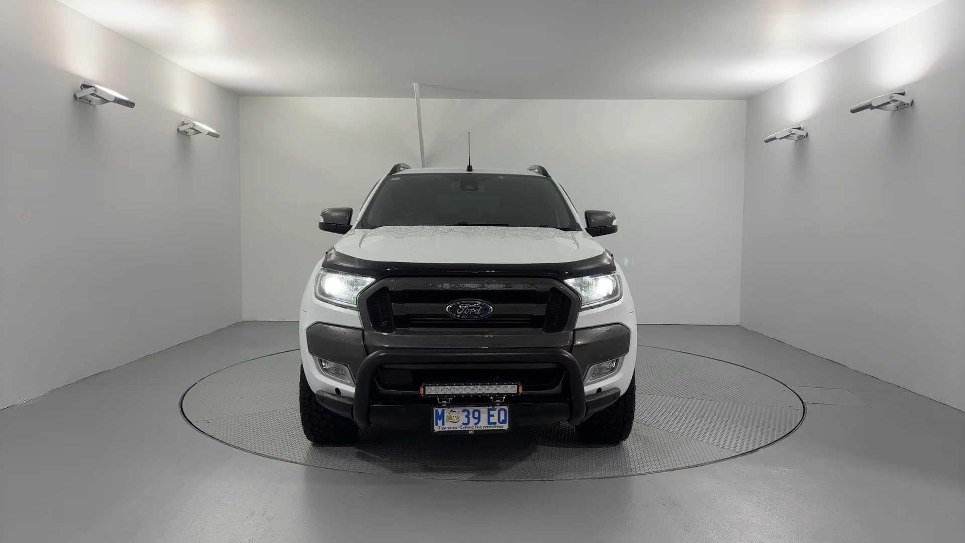 Primary car image