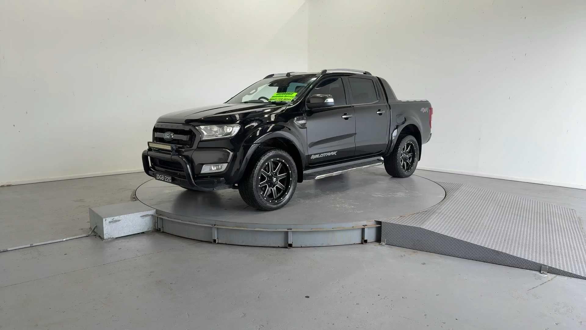 Primary car image