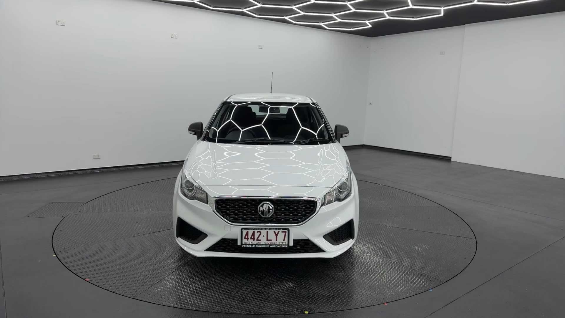 Primary car image