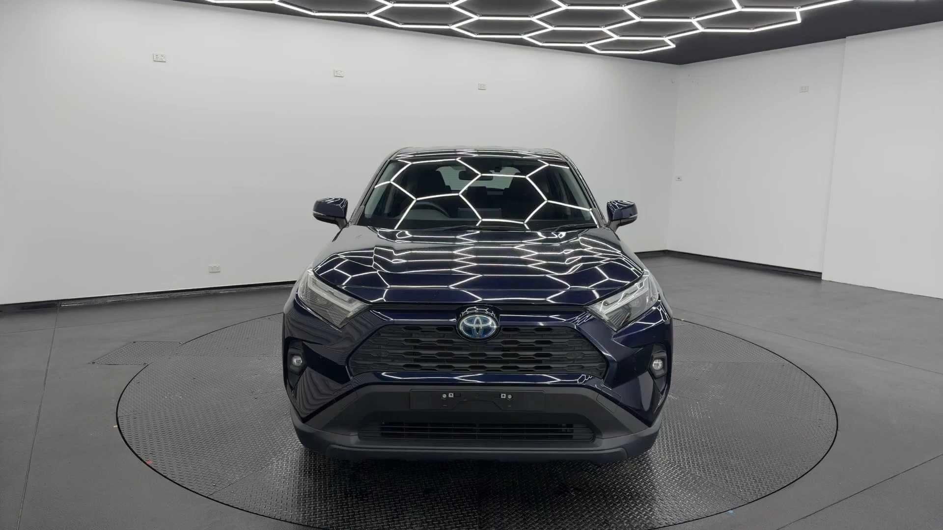 Primary car image