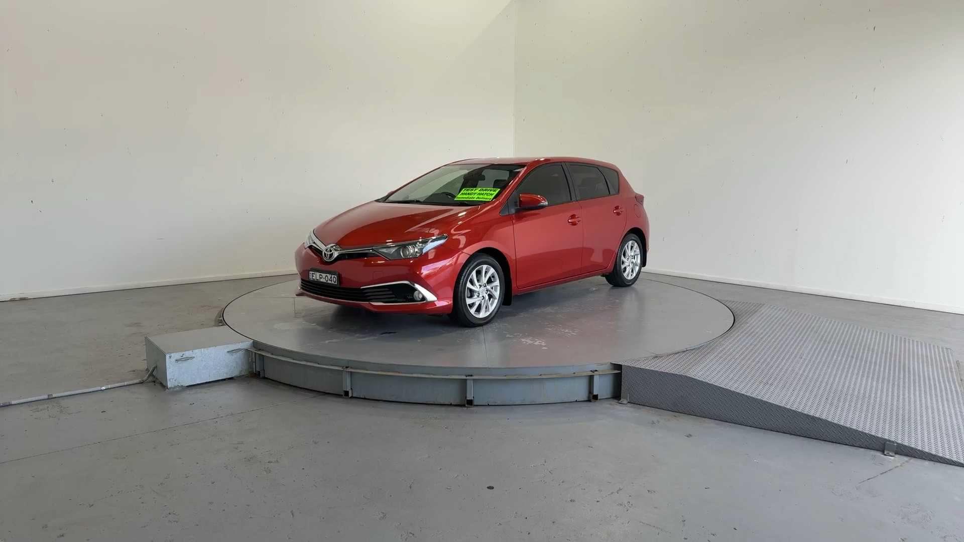 Primary car image