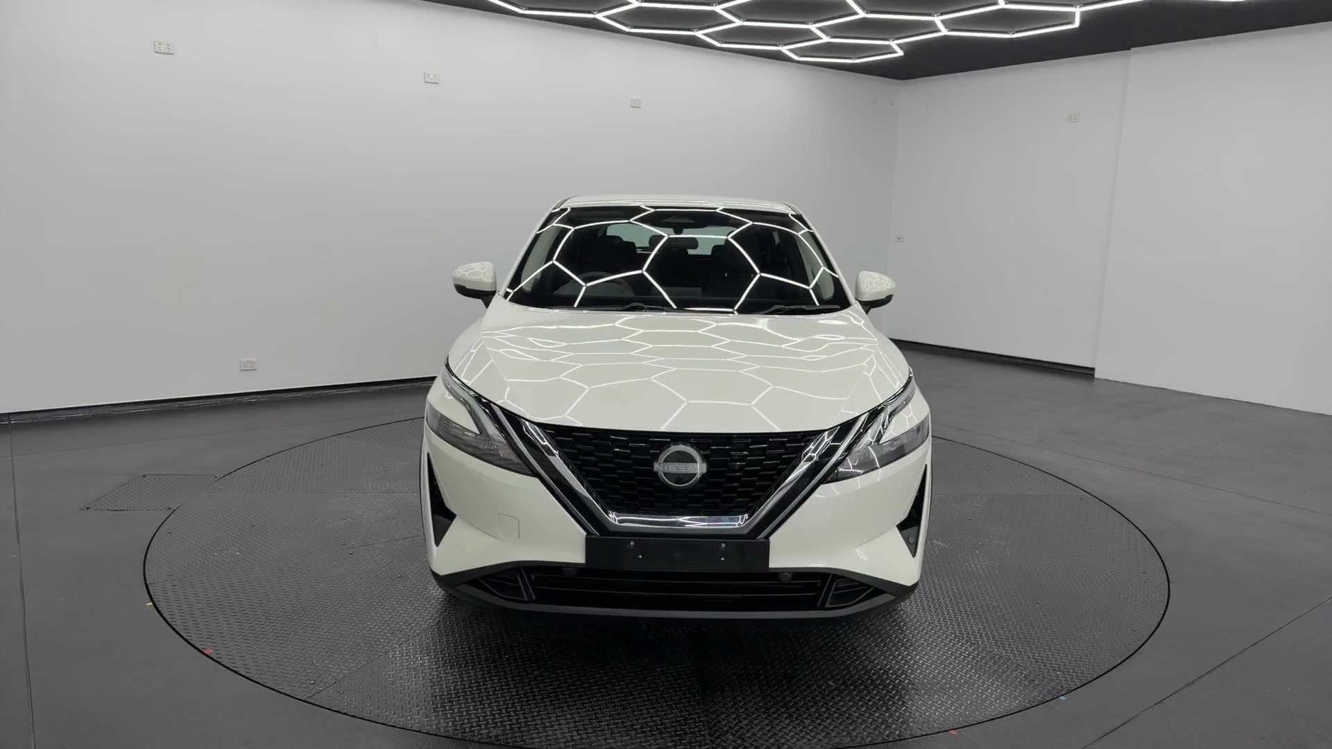 Primary car image