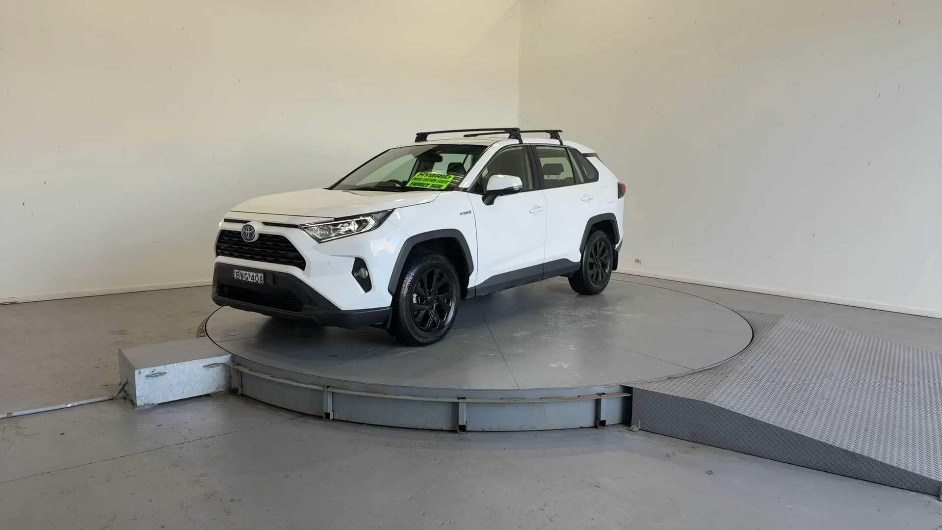 Primary car image