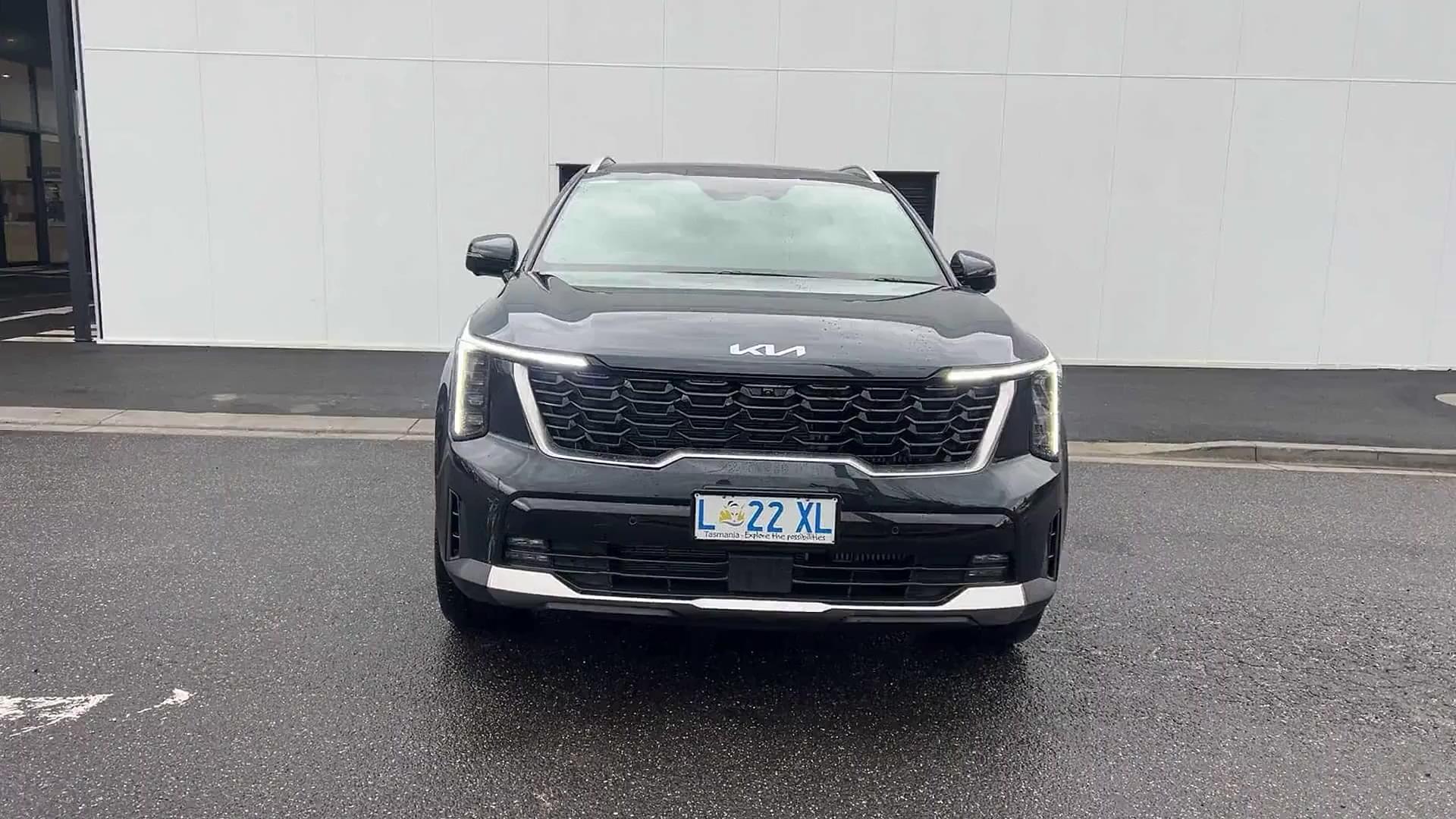 Primary car image