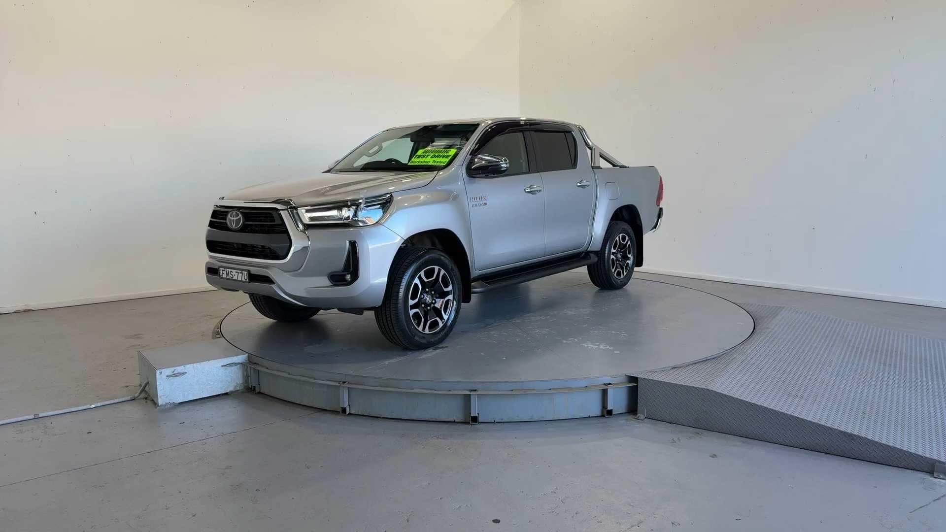 Primary car image