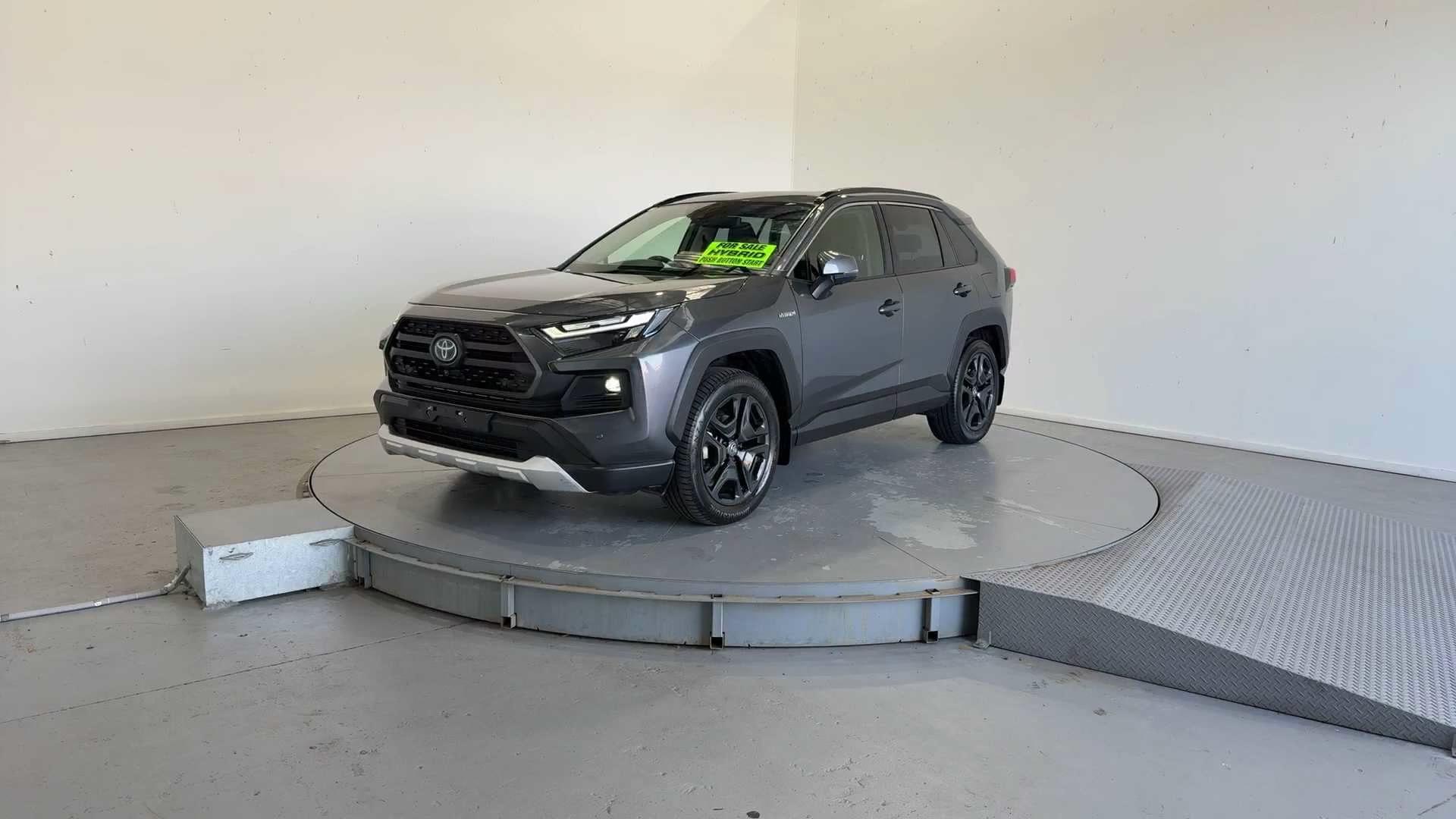 Primary car image