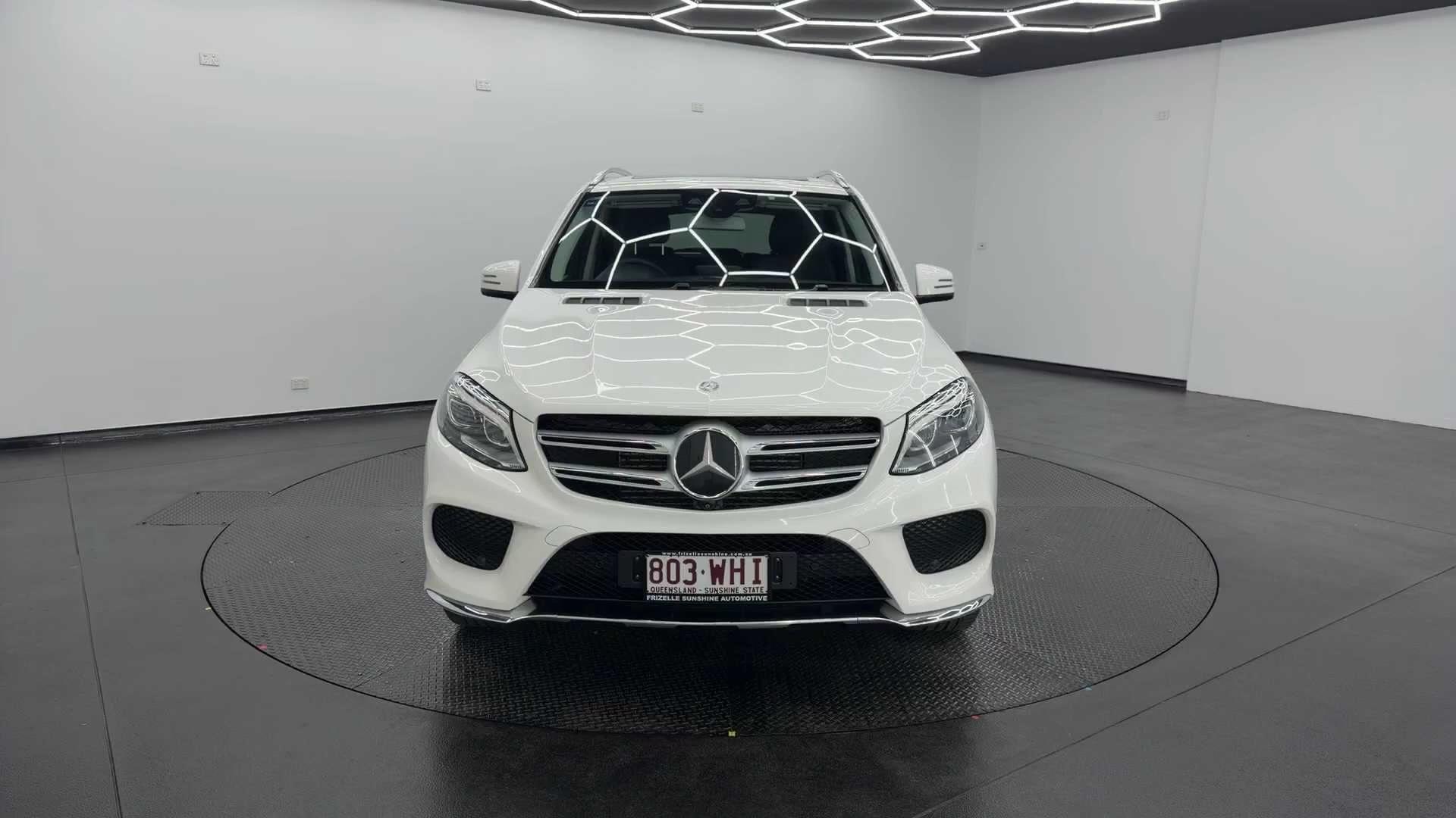 Primary car image