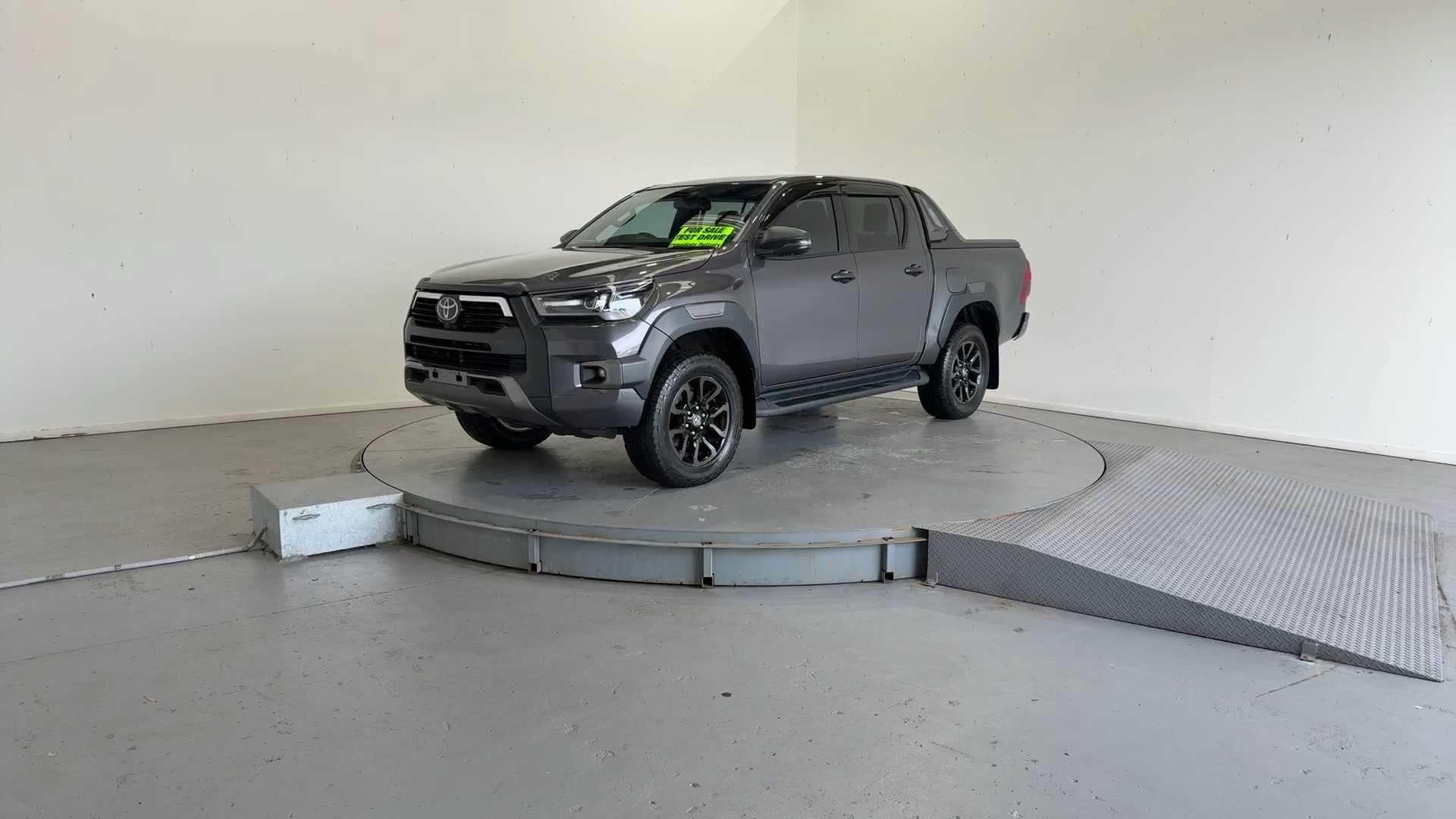 Primary car image