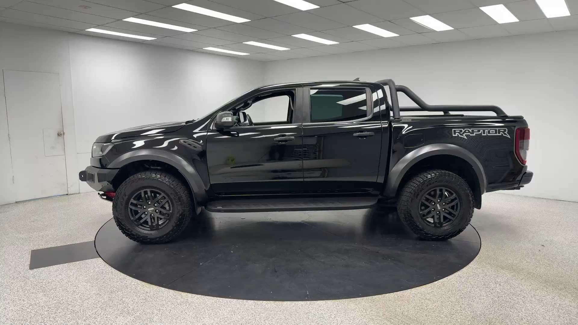 Primary car image
