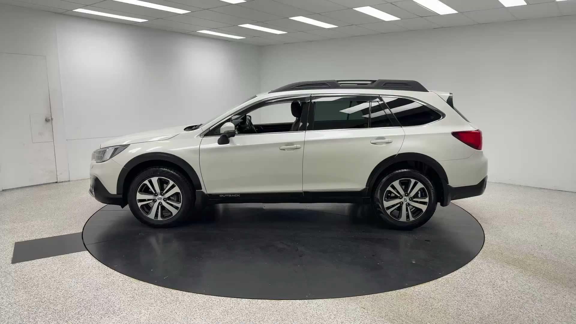 Primary car image