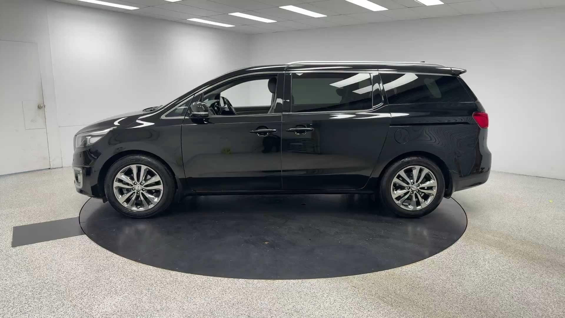 Primary car image