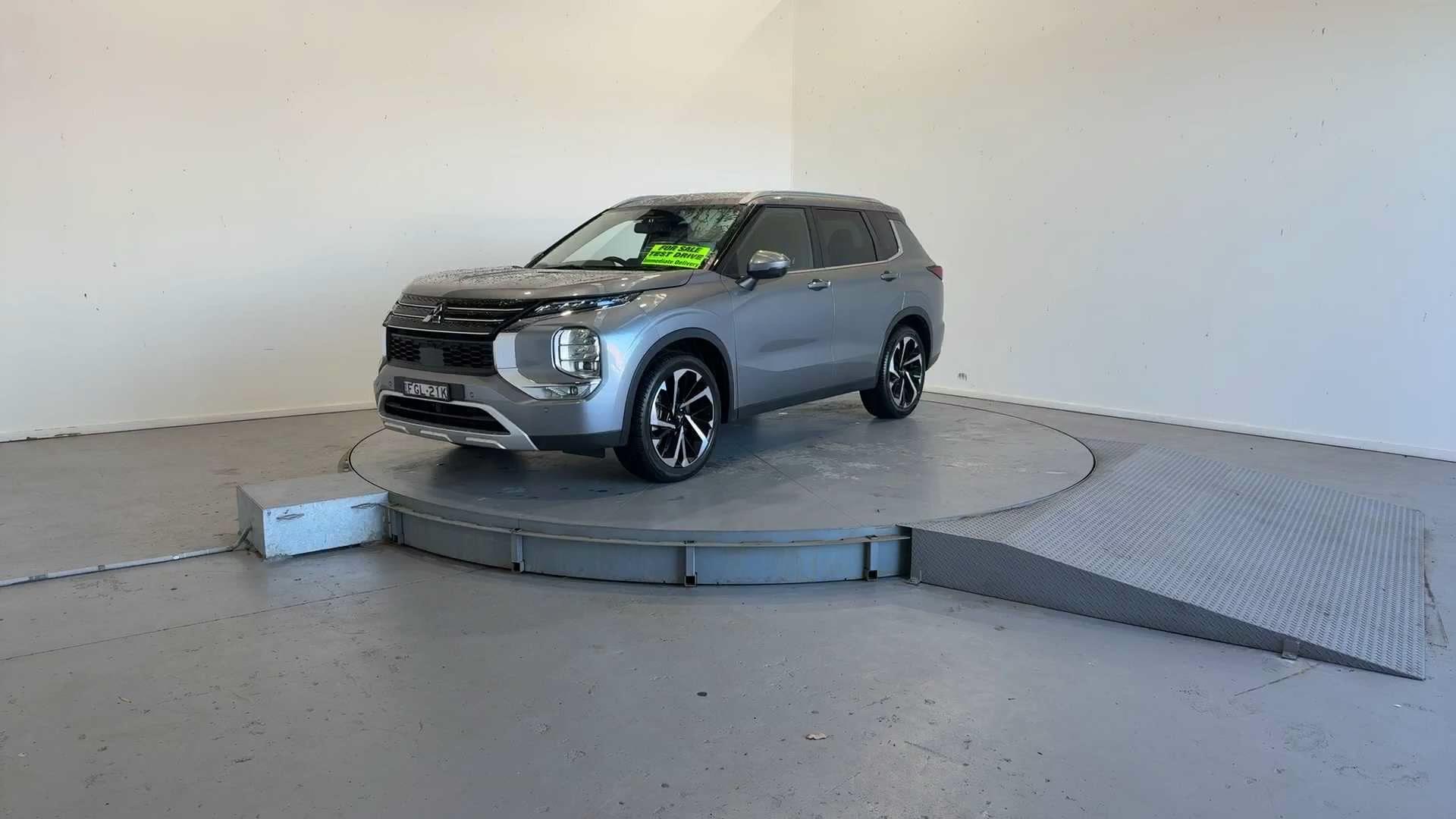 Primary car image