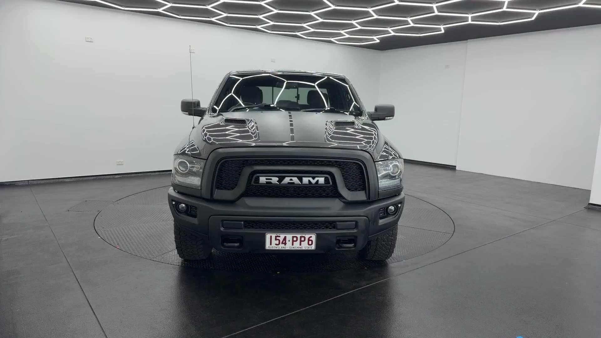 Primary car image