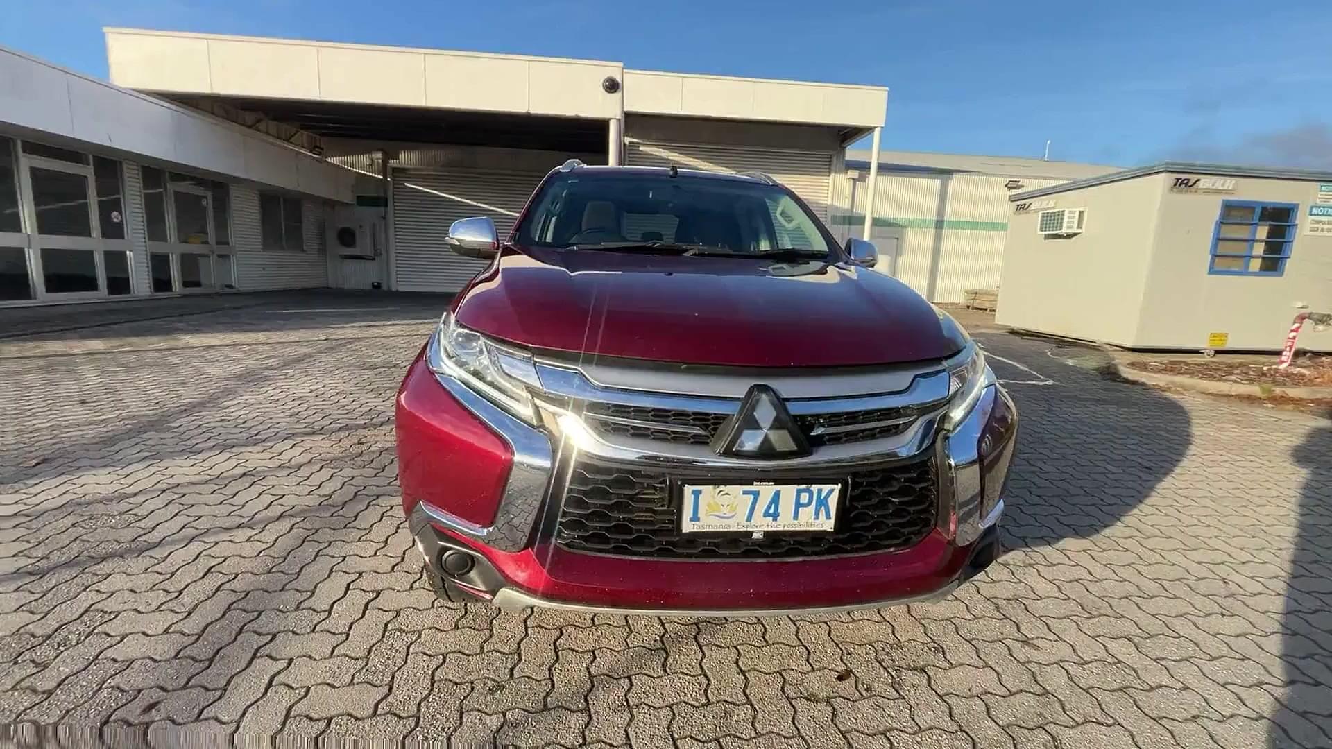 Primary car image