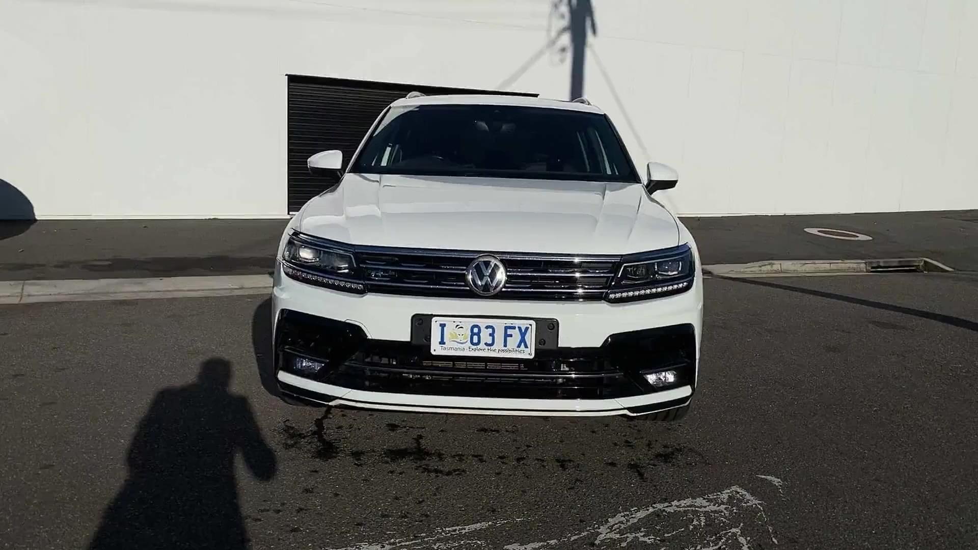 Primary car image