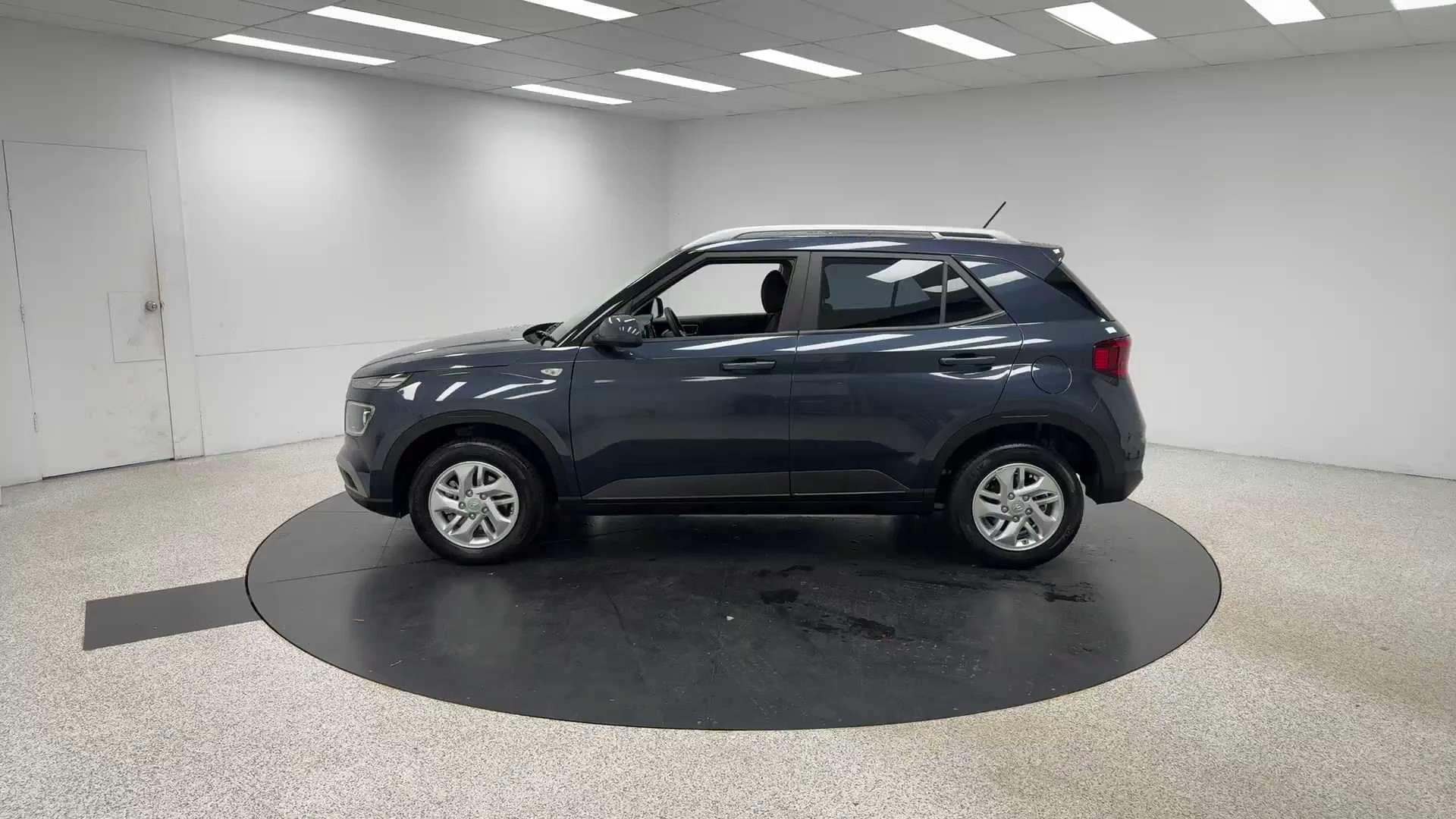 Primary car image
