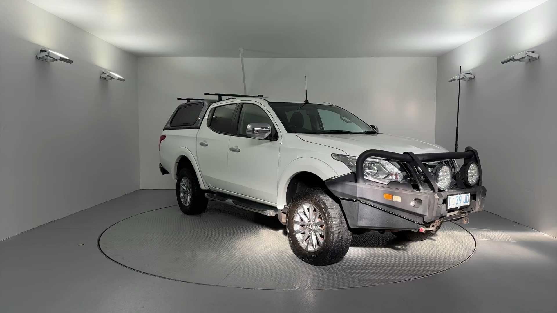 Primary car image