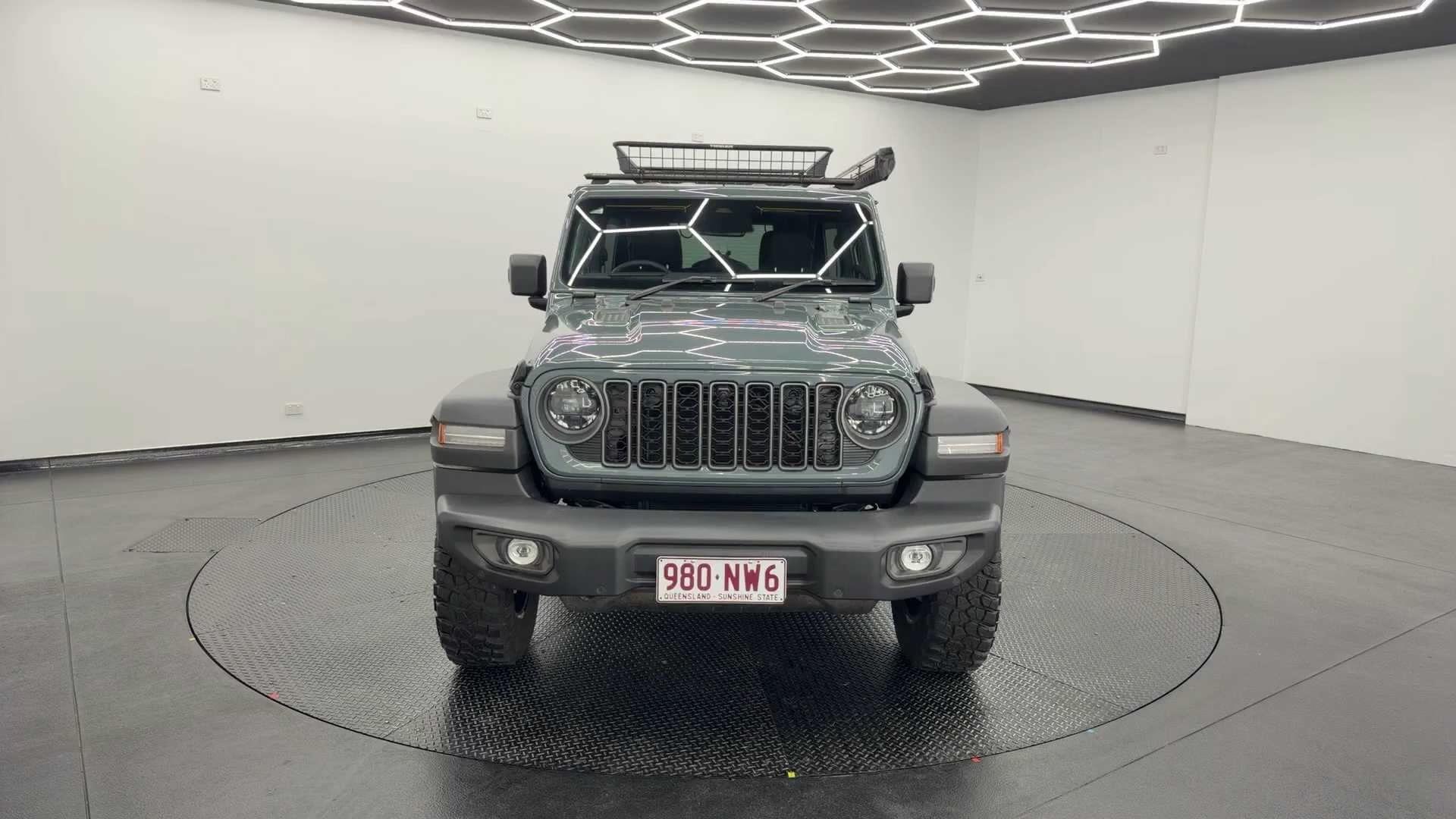 Primary car image