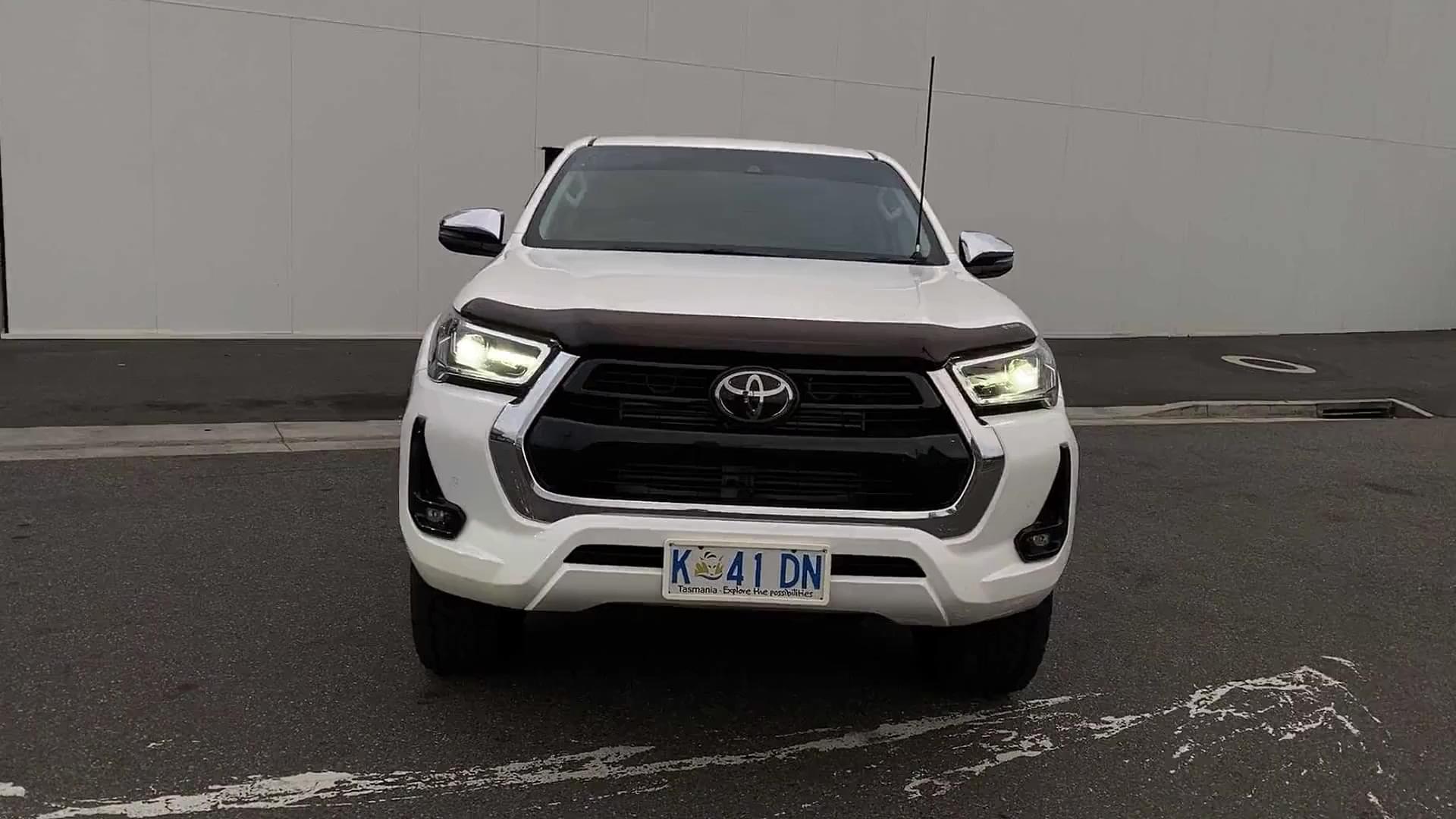Primary car image