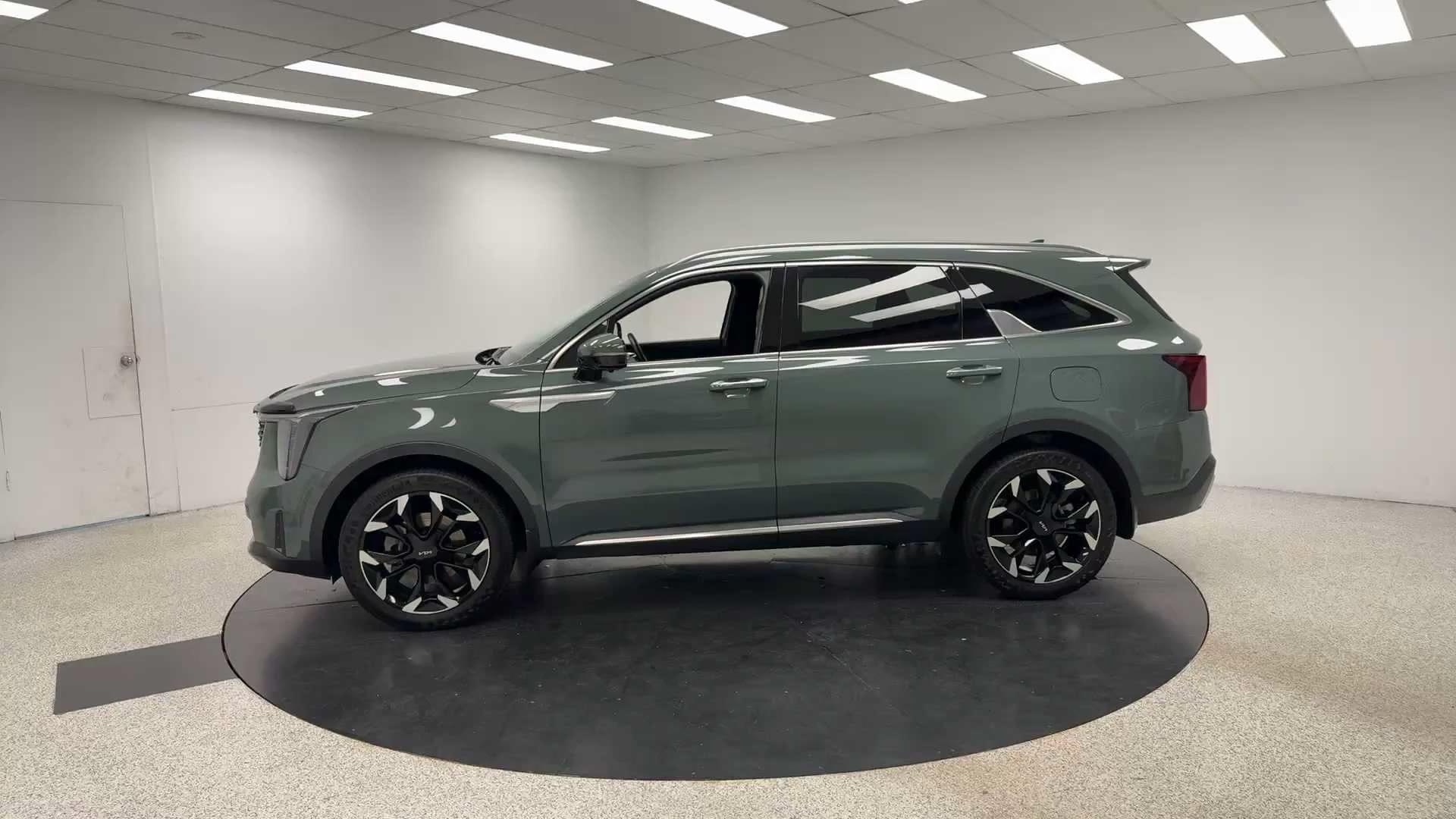 Primary car image