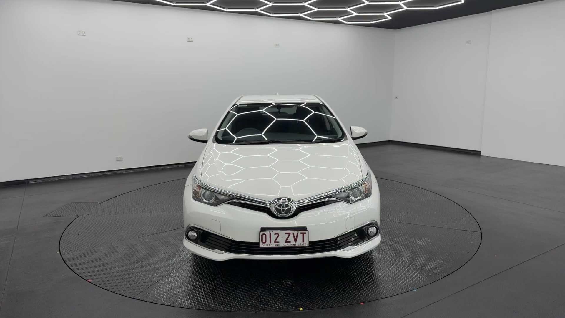 Primary car image