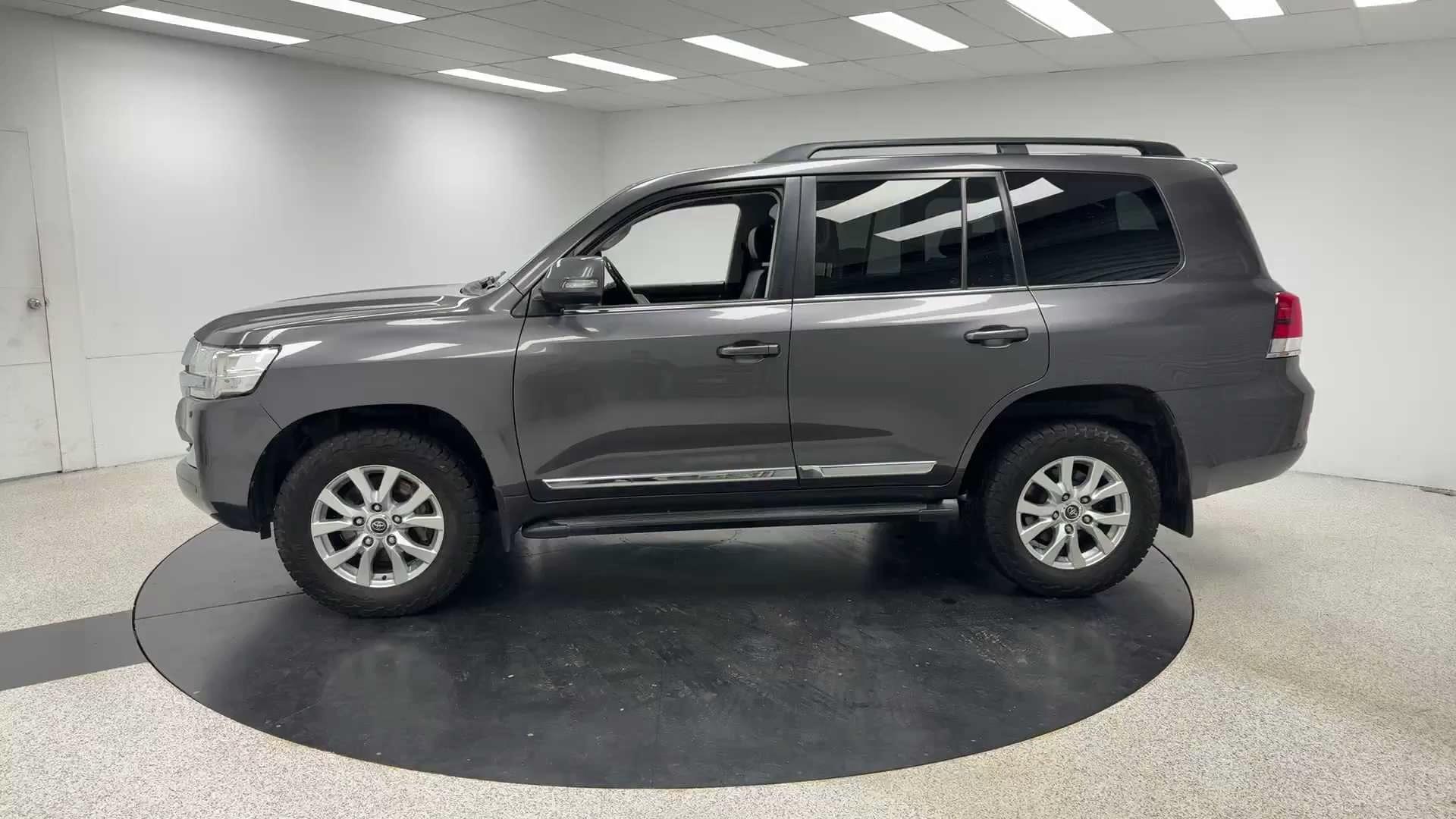 Primary car image