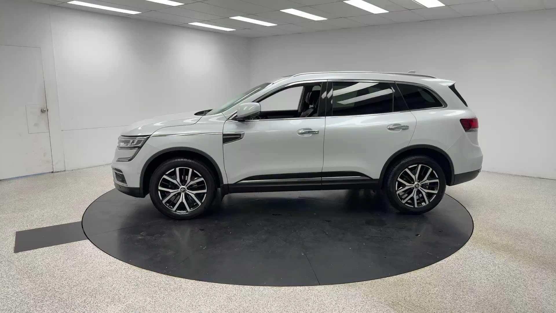 Primary car image