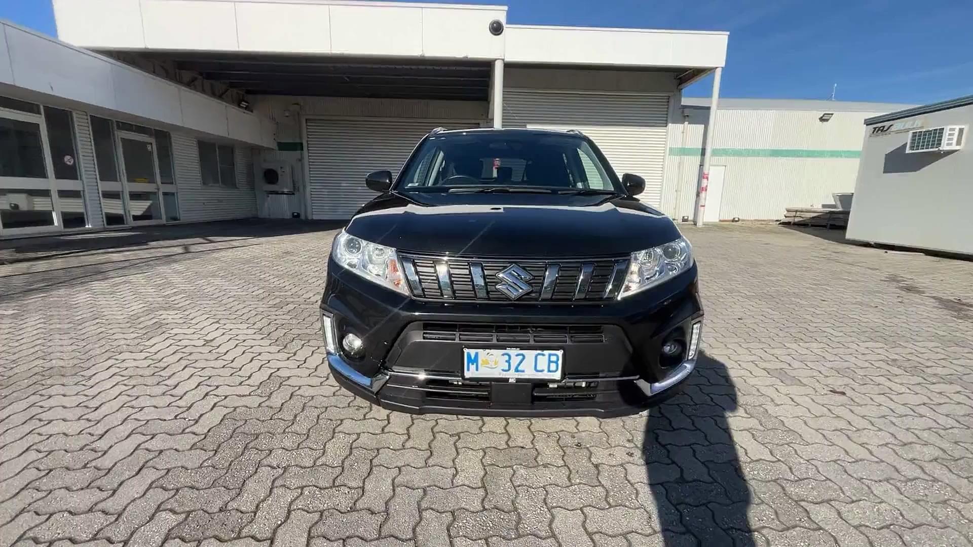 Primary car image