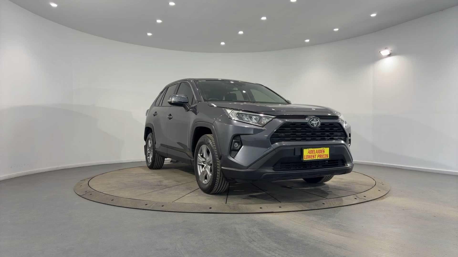 Primary car image