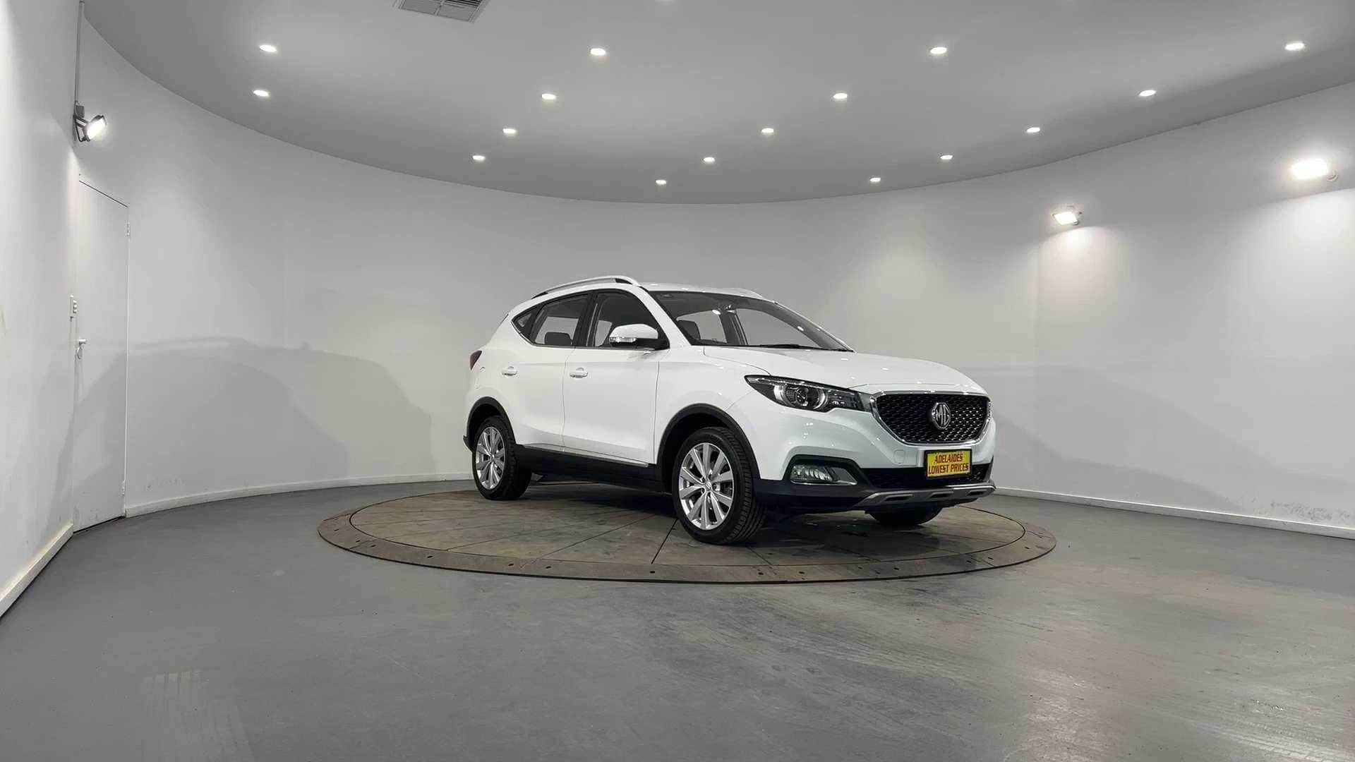 Primary car image