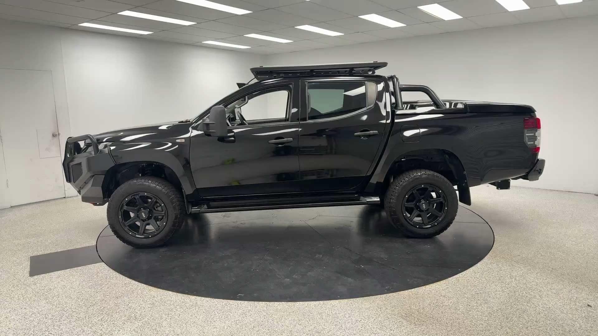 Primary car image