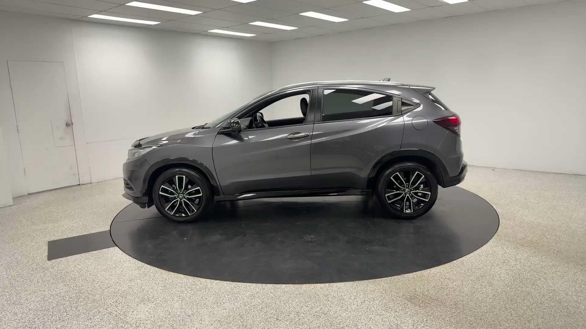 Primary car image