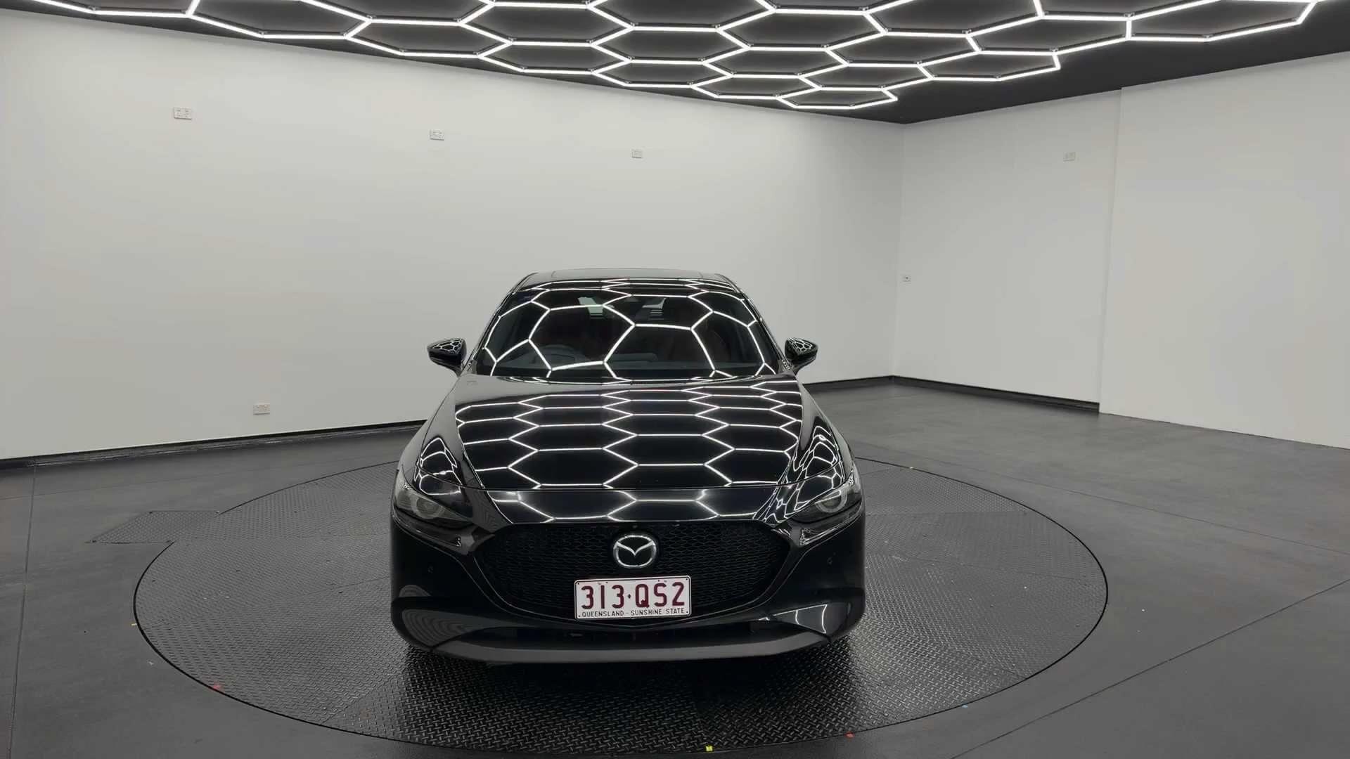 Primary car image