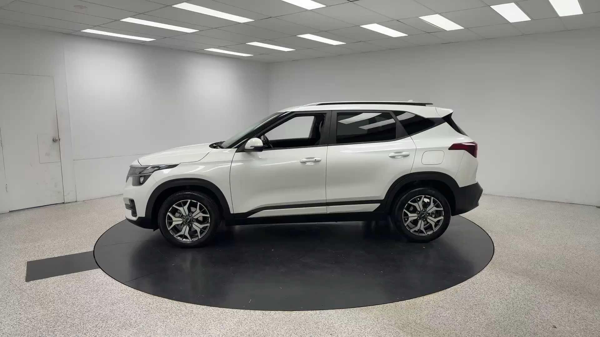 Primary car image