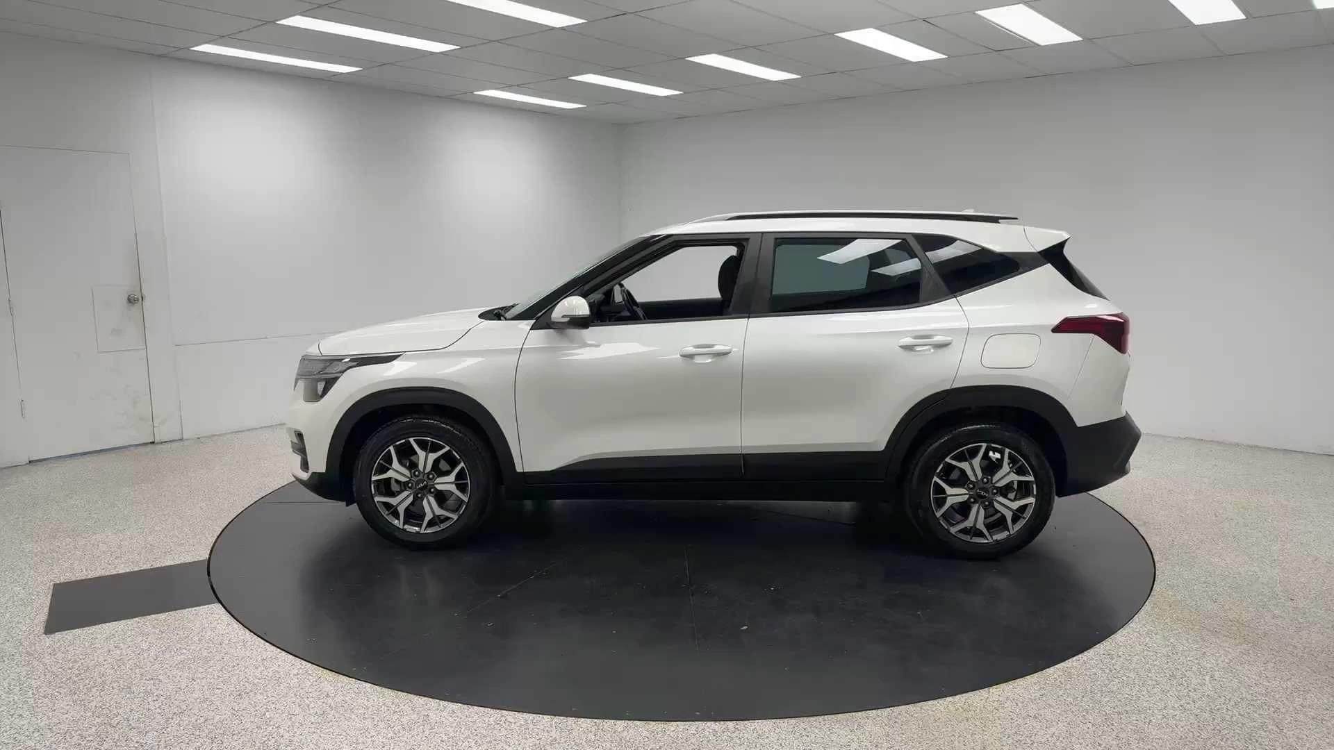 Primary car image