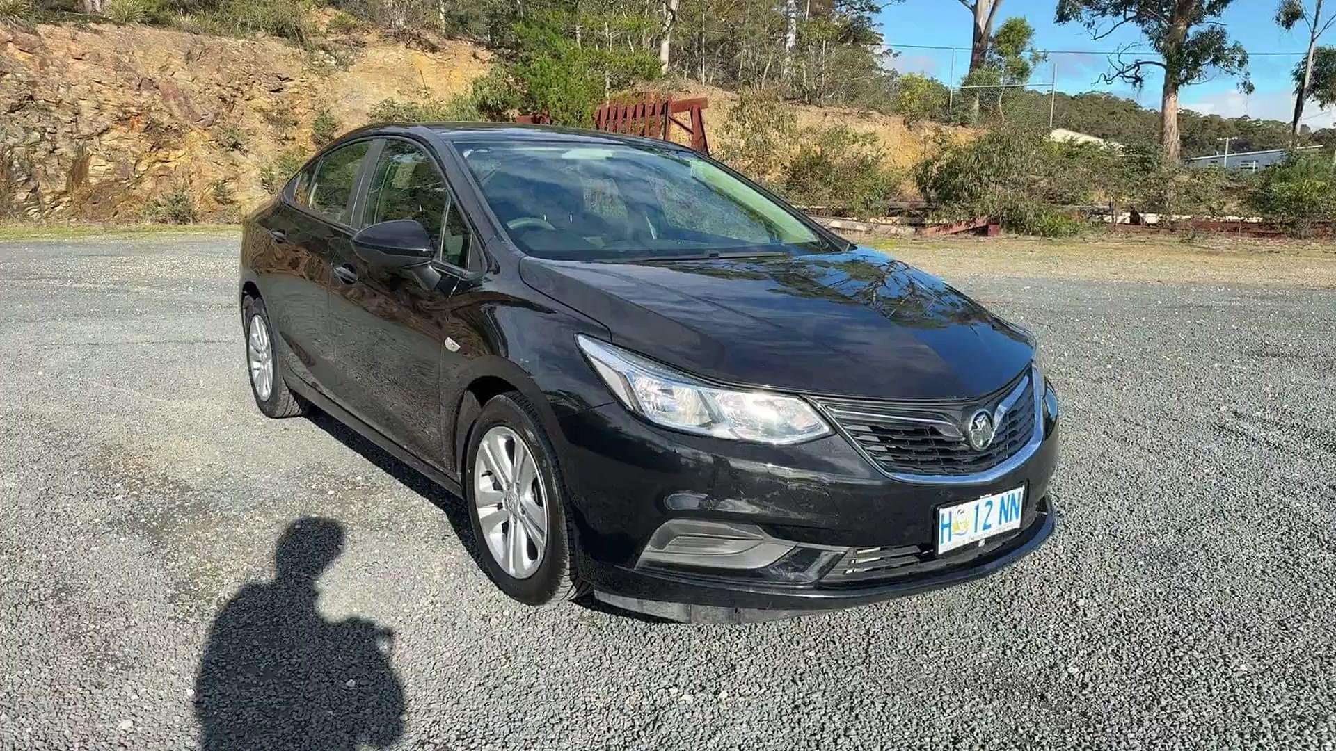 Primary car image