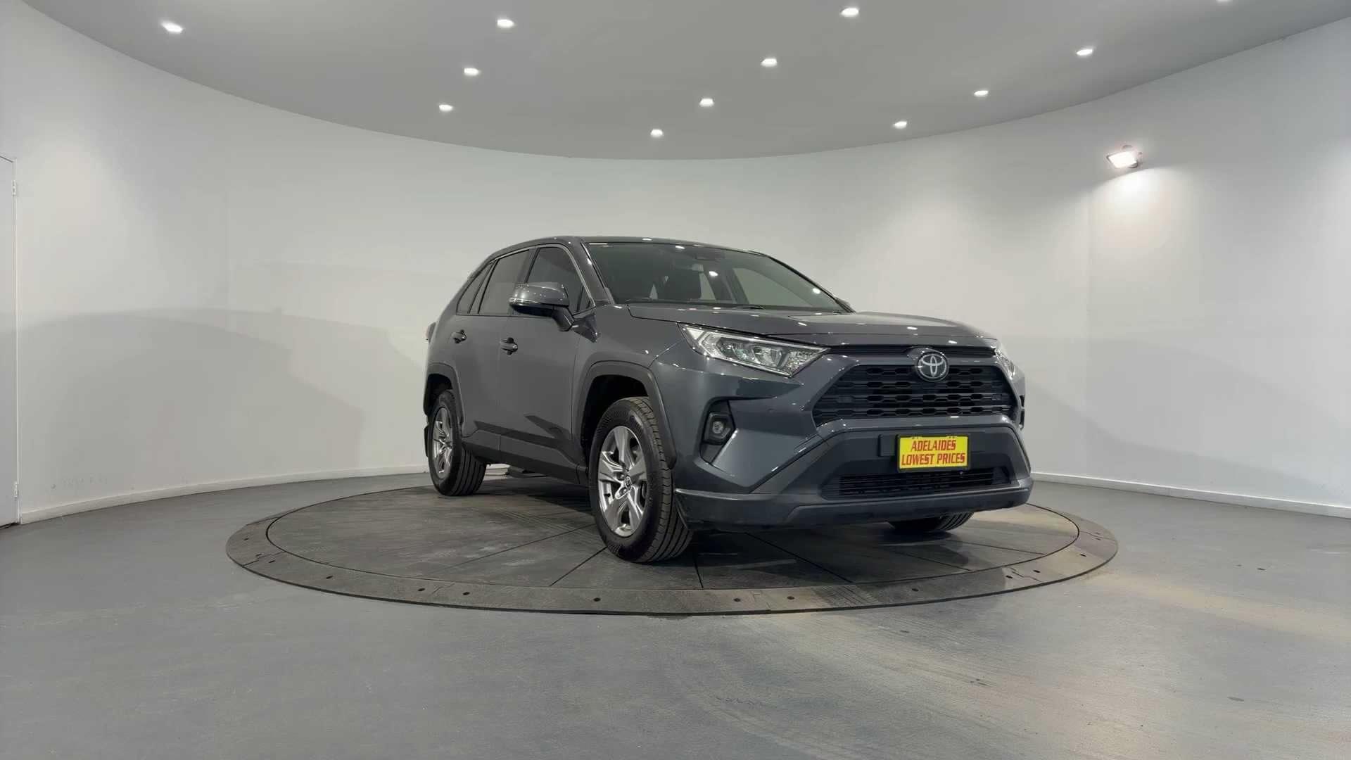 Primary car image