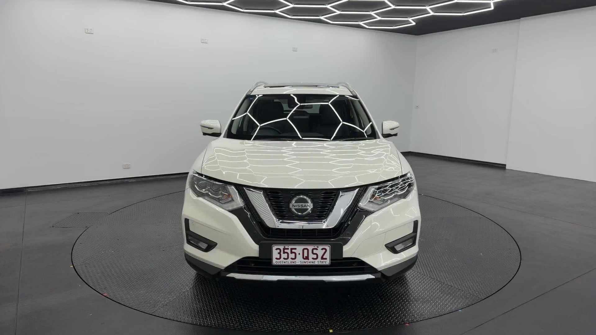 Primary car image