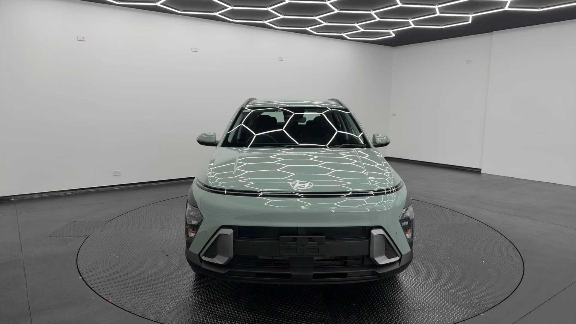 Primary car image