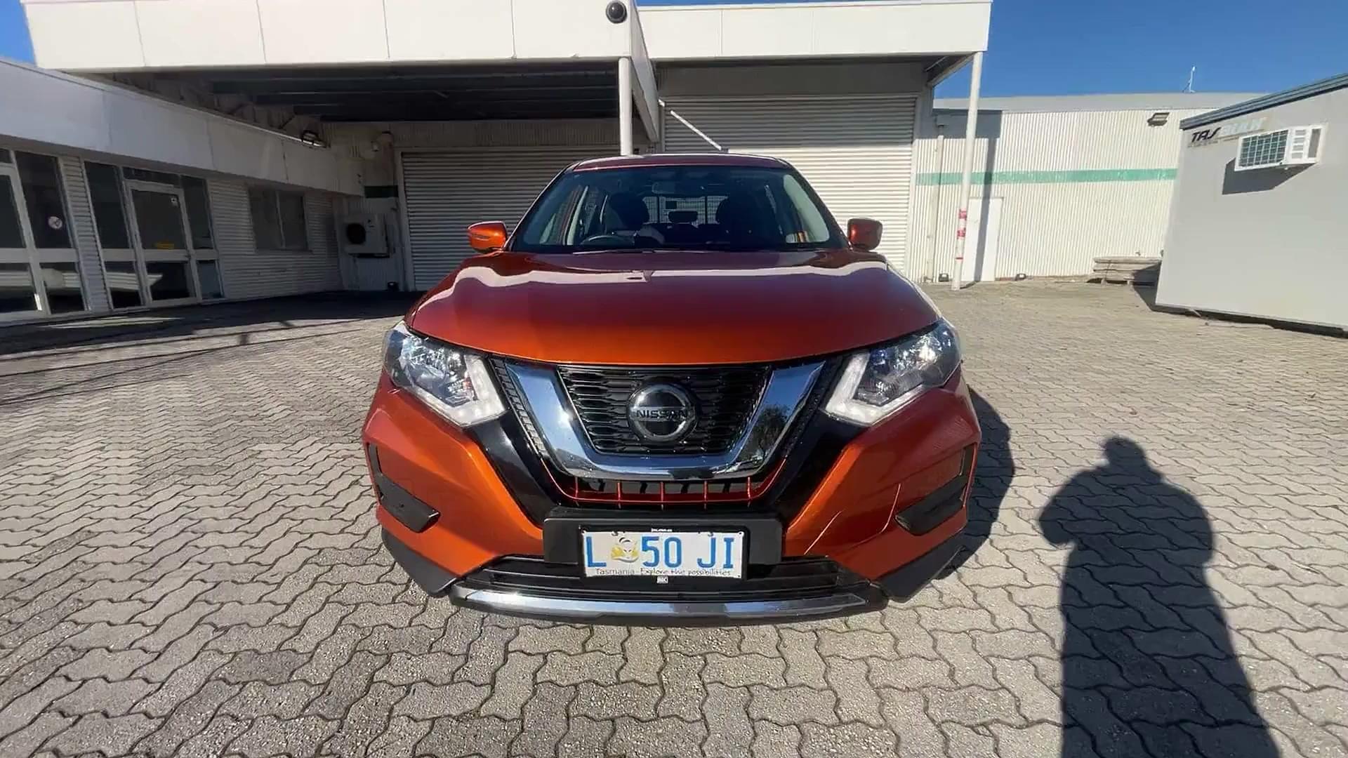 Primary car image