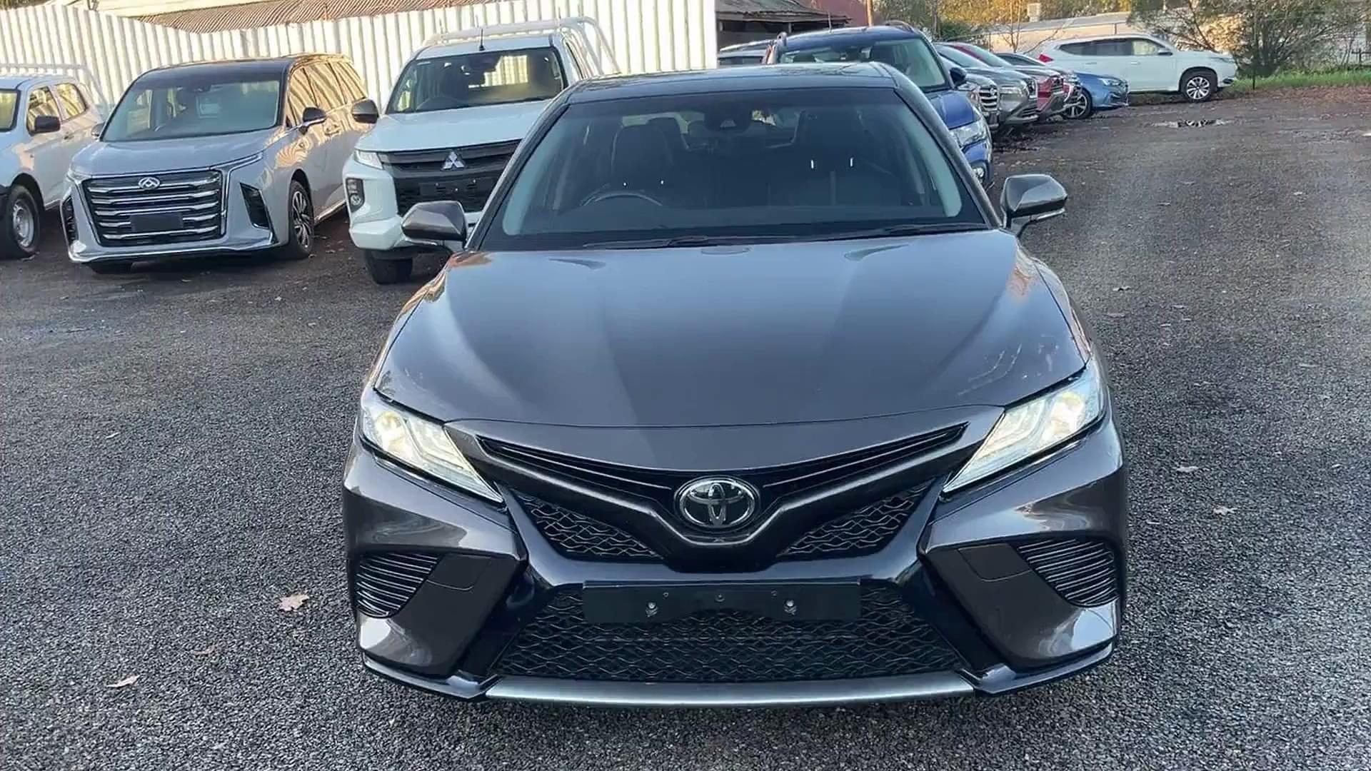Primary car image