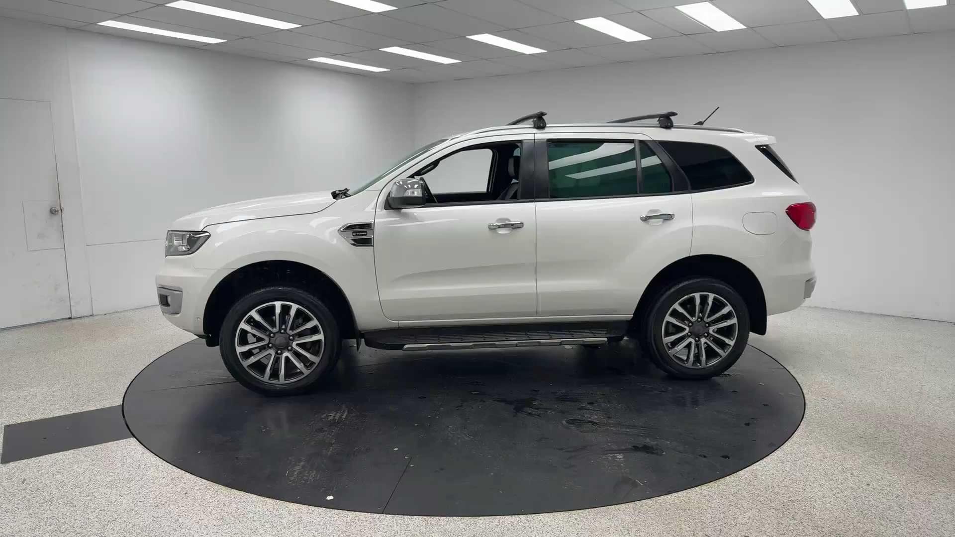 Primary car image