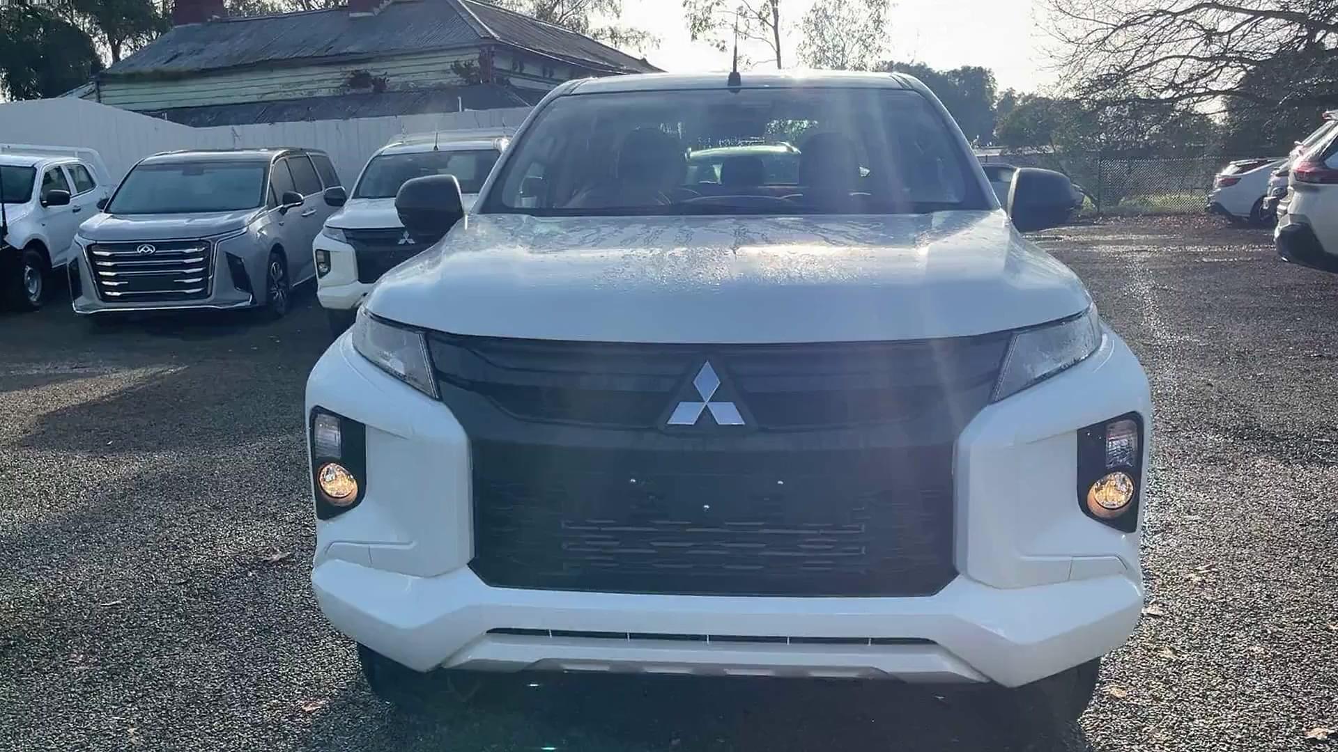 Primary car image