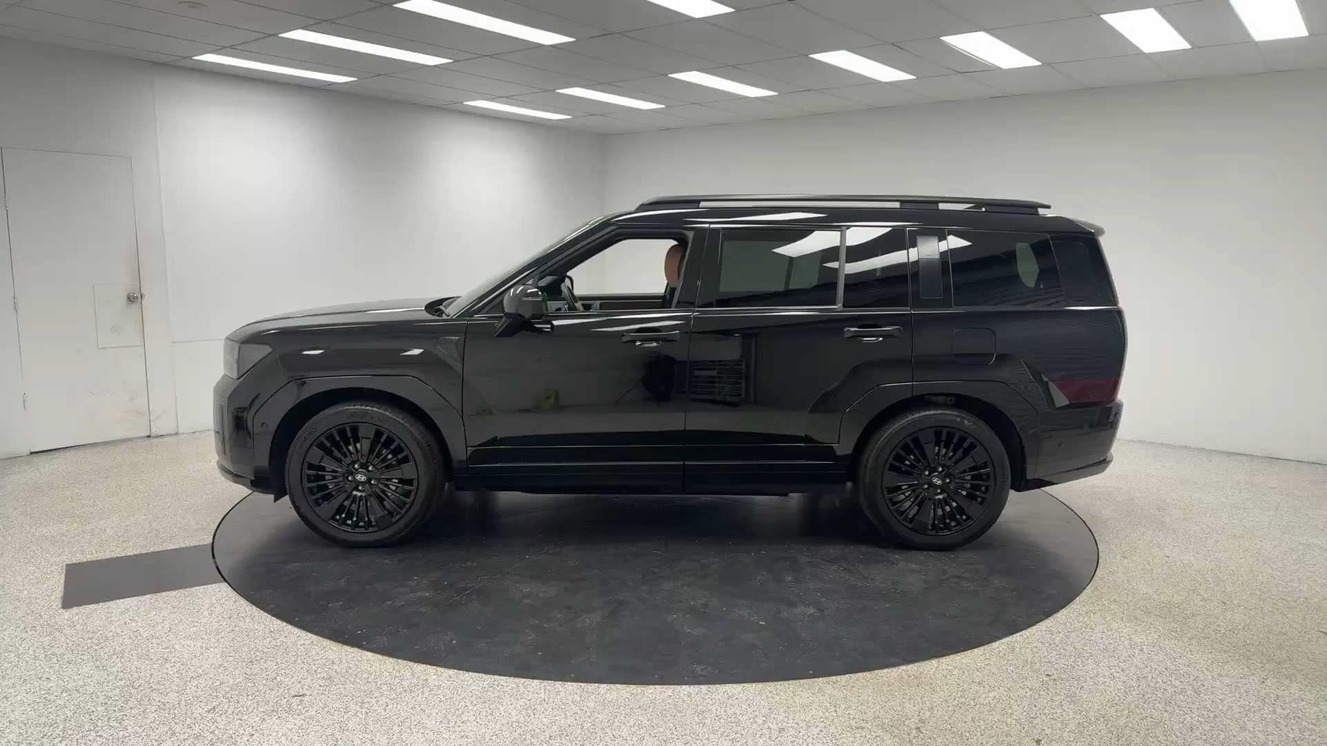 Primary car image